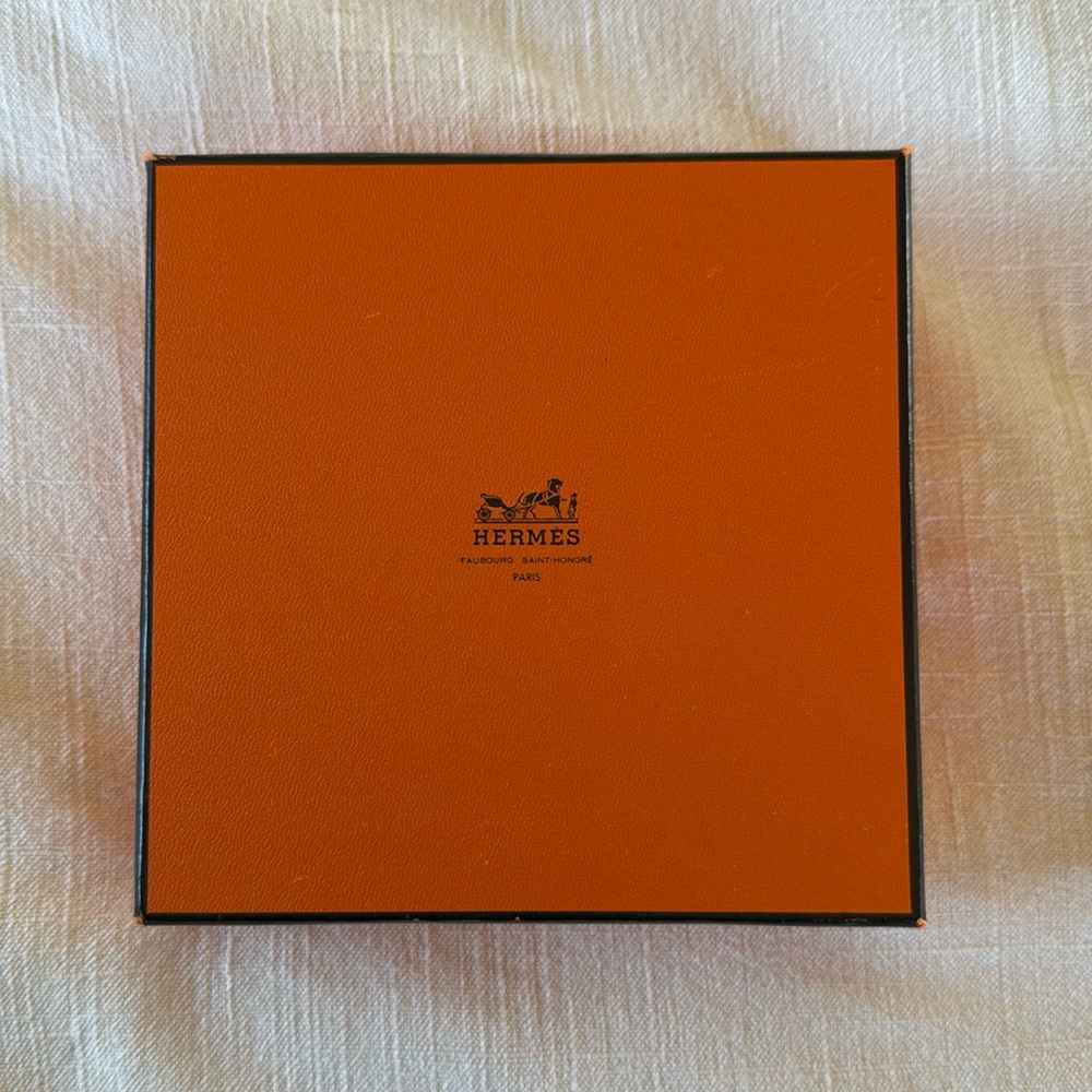 Hermès Black Belt with 24k plated gold buckle